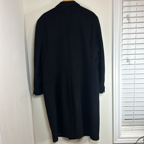 Coppley Cashmere & Wool Men’s Luxury
Tailored Black Coat Size 42 - Picture 15 of 17